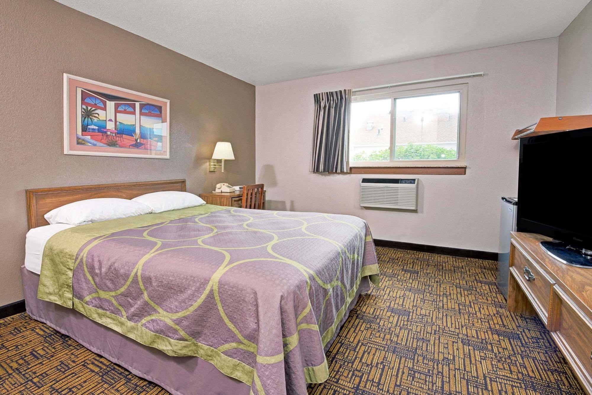 Super 8 By Wyndham Indianapolis Emerson Exterior foto
